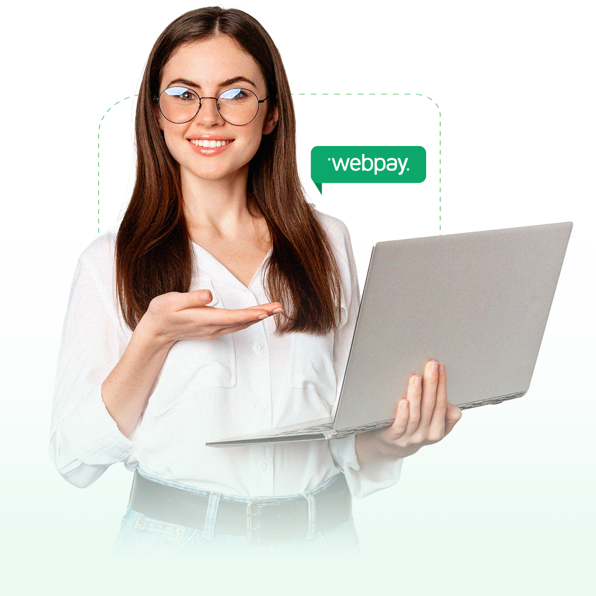 Mujer joven sonriendo y apuntando a su Notebook. En la imagen se sobreimprime el logo de Webpay.